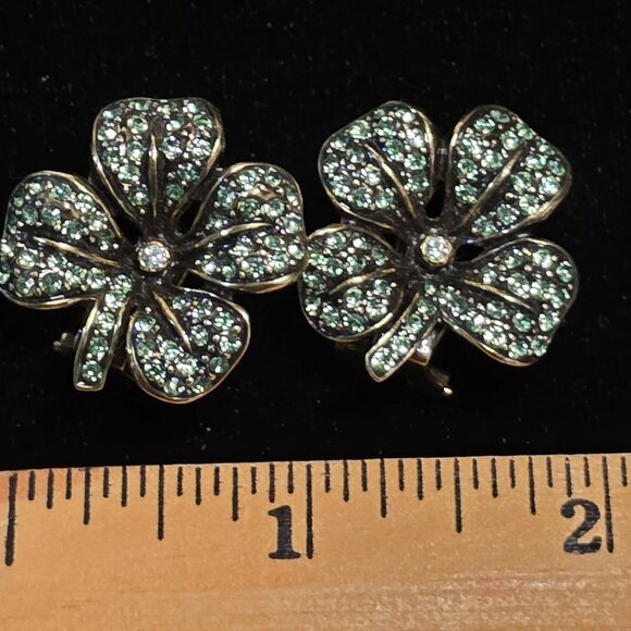 Heidi Daus Clover Clip-On Earrings W/ Crystal Accents Gold Tone Green & Clear Rh - Picture 6 of 6